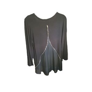 New blouse never worn